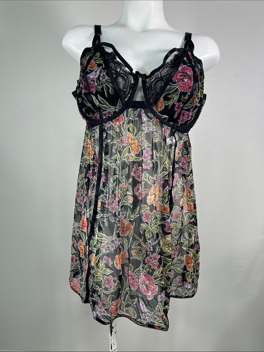 torrid Black Sheer Floral Lace-Trim Babydoll Underwire Chemise Size 2